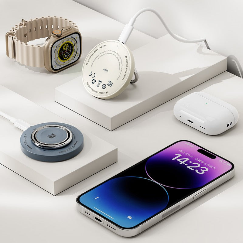 Lisslune | 3-in-1 Magnetic Wireless Charging Bracelet Stand