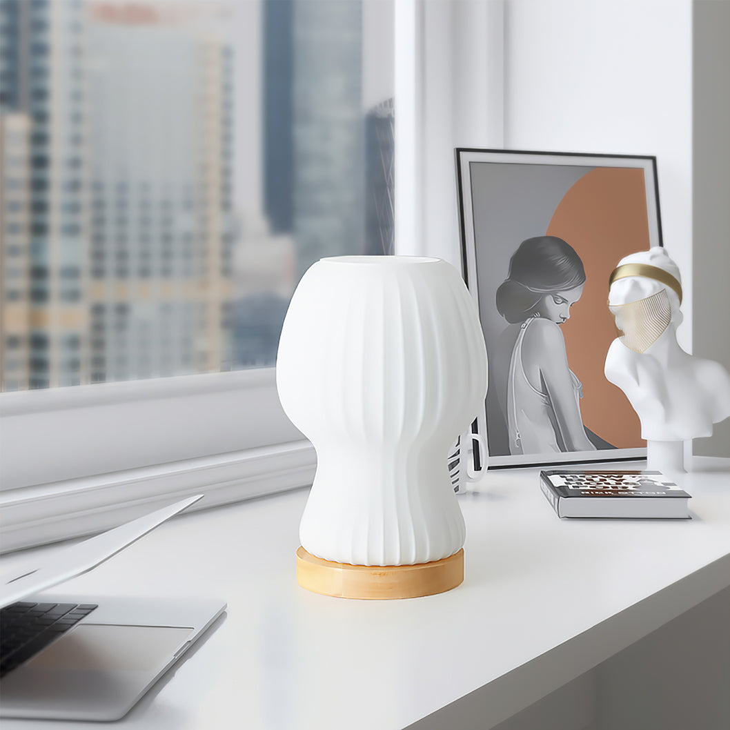 Lisslune | GlowBeam – Folded Glass Table Lamp with Wooden Accent