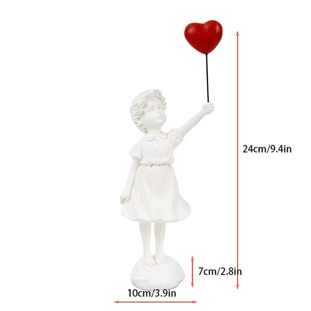 Skulptur eines Mädchen mit Ballon im Banksy-Stil für Tischdekoration und kreative Wohnzimmerdekoration