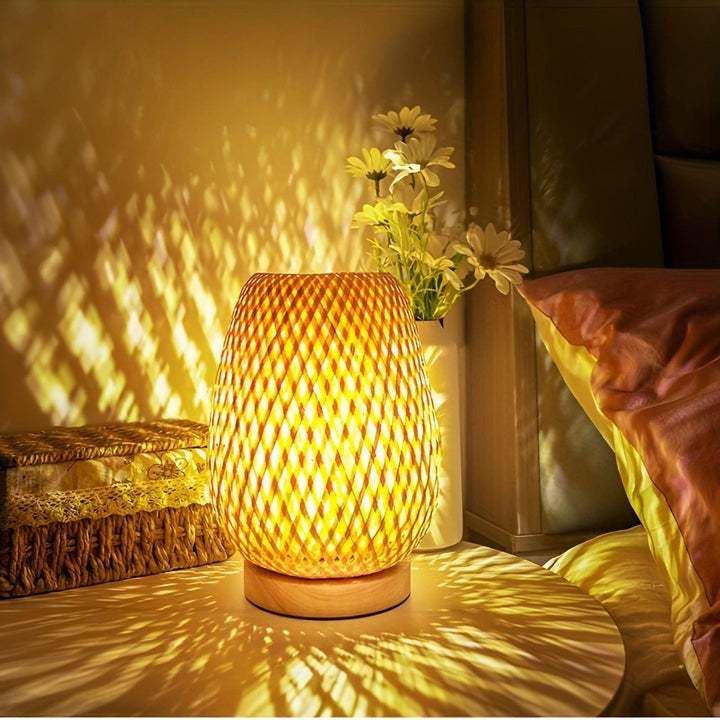 Lisslune | Aura Lamp - Bamboo USB-powered Table Lamp for the Bedroom