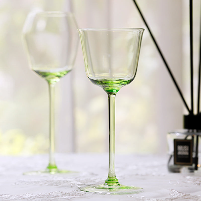 Lisslune | Bareqeth Green Wine Glass