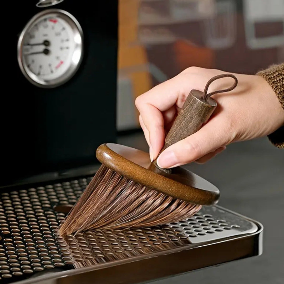 Lisslune | Barista Wooden Cleaning Brush