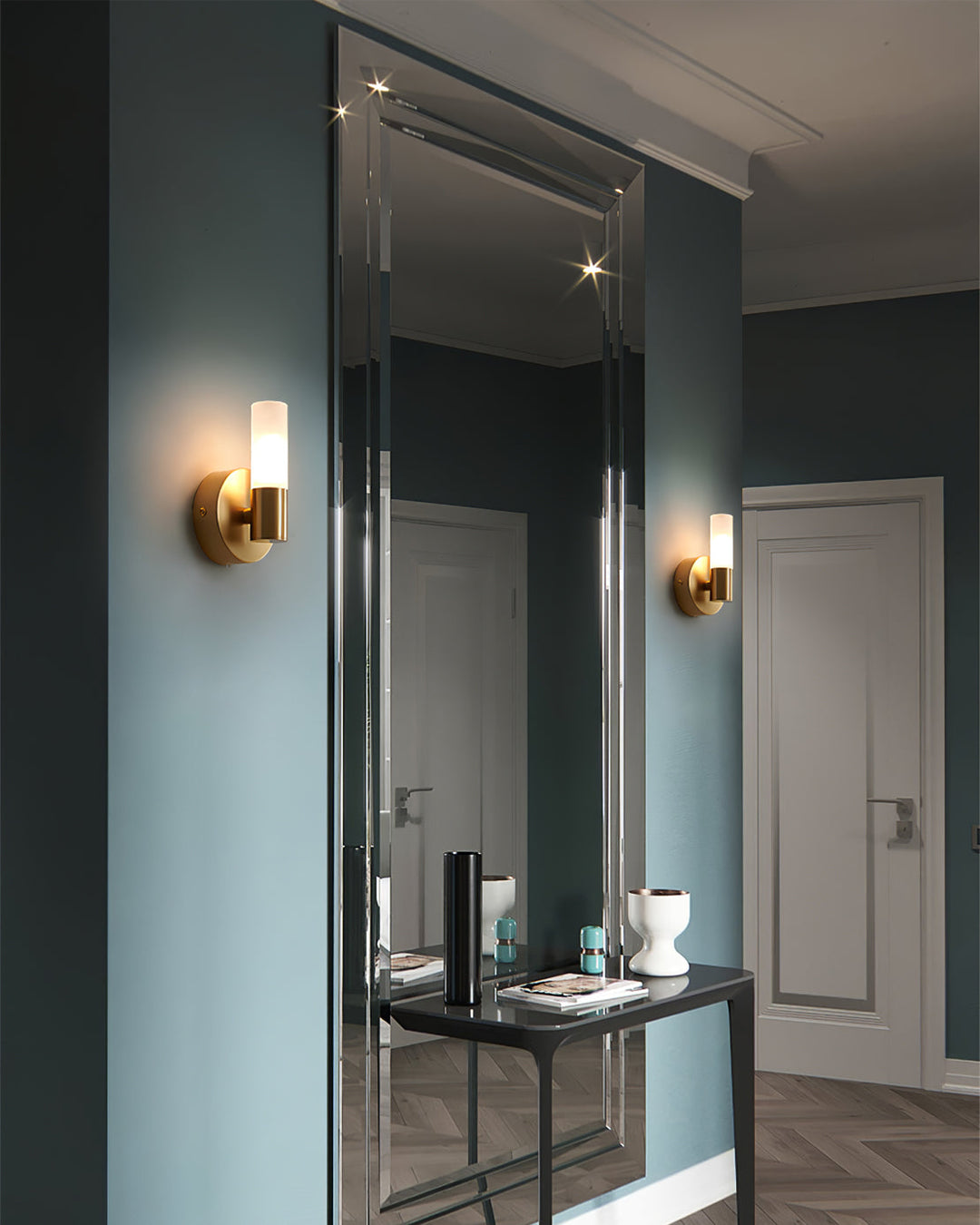 Lisslune | CylindraGlow – Chic Cylindrical Wall Lamp for Timeless Ambience