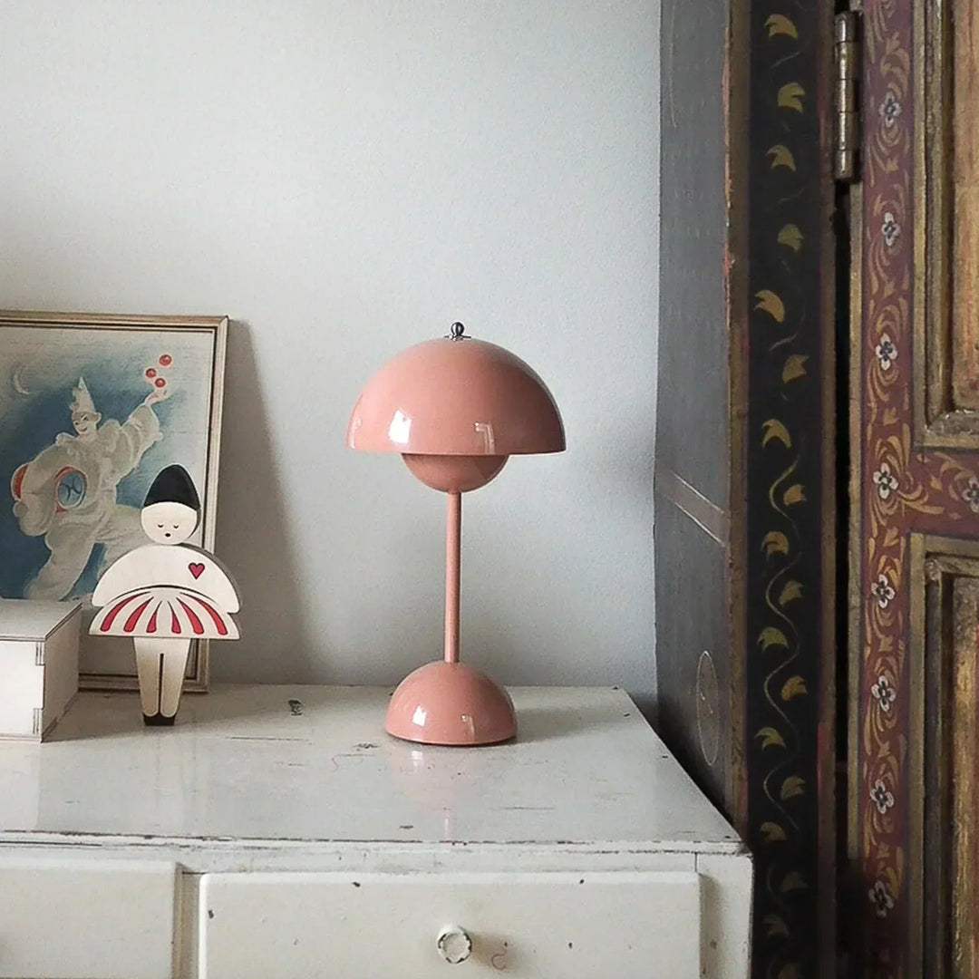 Lisslune | LumiLight - LED lamp in mushroom shape