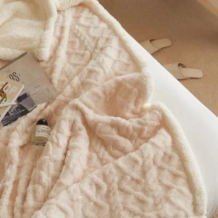 Lisslune | Heavy Winter Blanket with Soft Lamb Wool Ceiling Layer