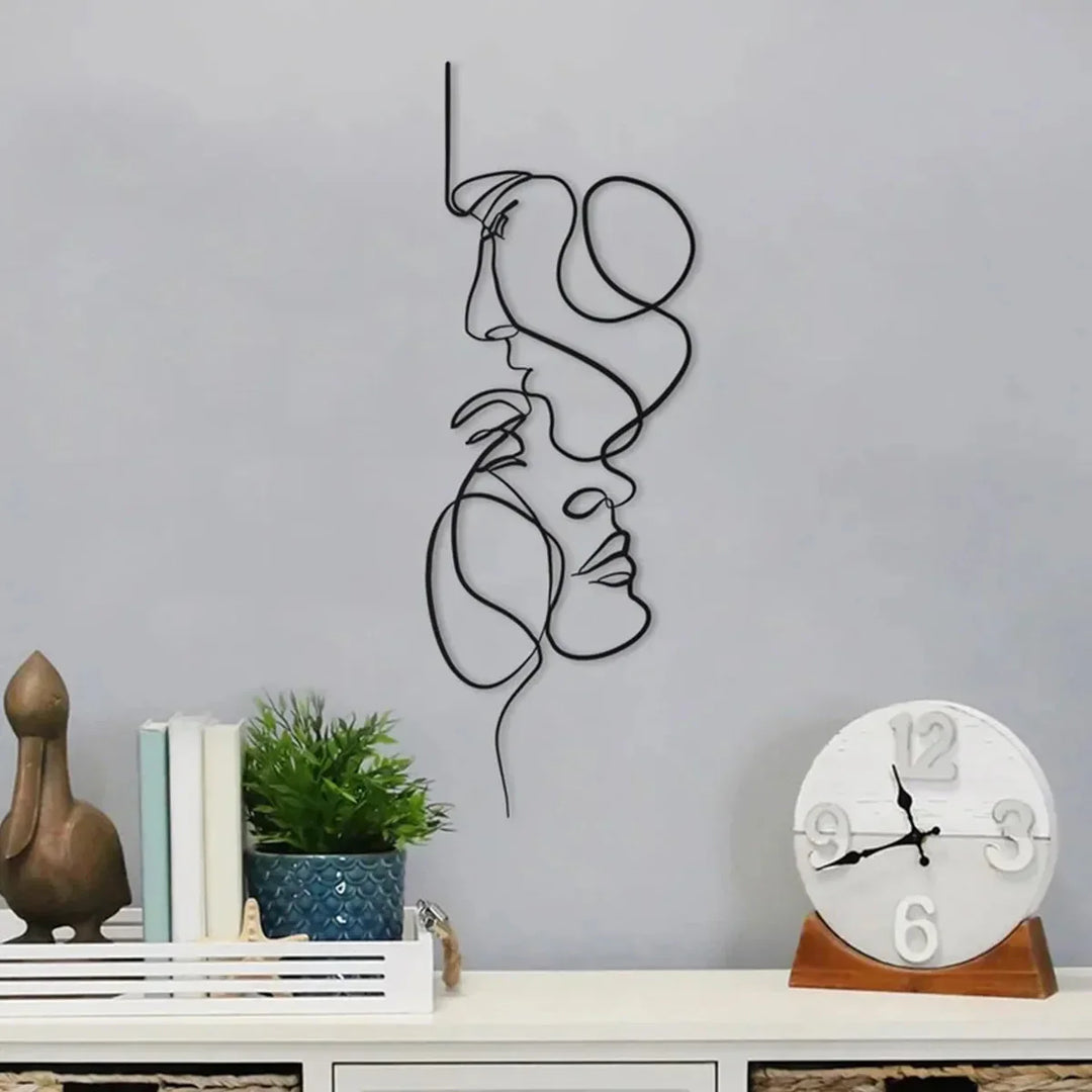 Lisslune | Black Metal Wall Art Wall Decoration Abstract Iron Wall Sculpture Minimalist Face Line Home Decor Craftsmanship