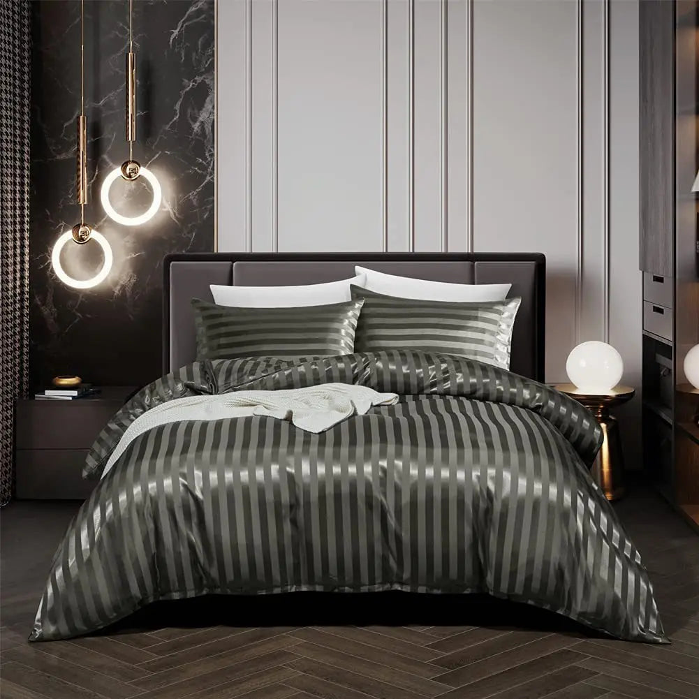 Lisslune | VelvetDream - Black Satin Bed Set