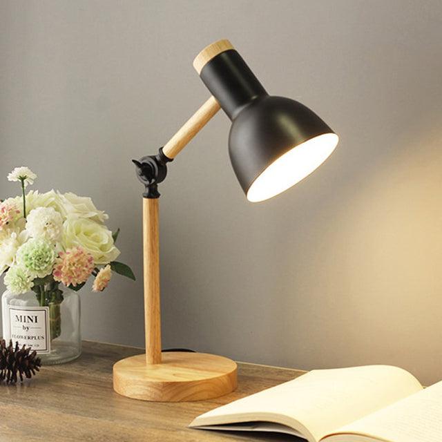 Lisslune | Nordic Desk Lamp Made of Wood