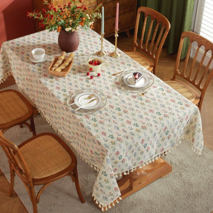 Lisslune | Blossom Spring Tassel Table Cloth