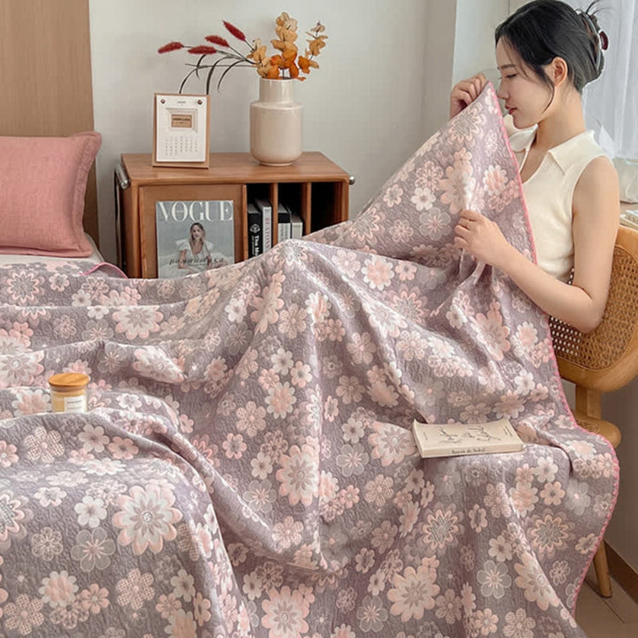 Lisslune | Reverie Floral Cotton Gauze Blanket