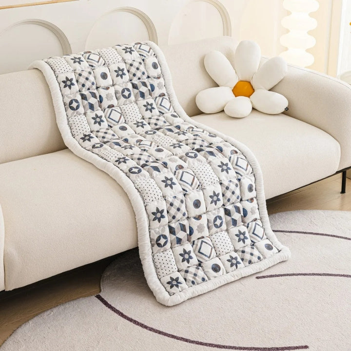 Lisslune | Bohemian Printed Quilted Sofa Cover