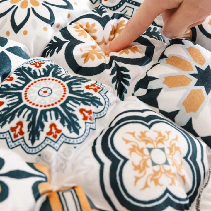Lisslune | Bohemian Printed Quilted Sofa Cover