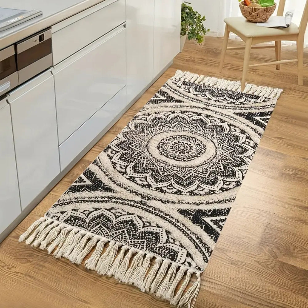Lisslune | Bohemian Black & Cream Runner Mat
