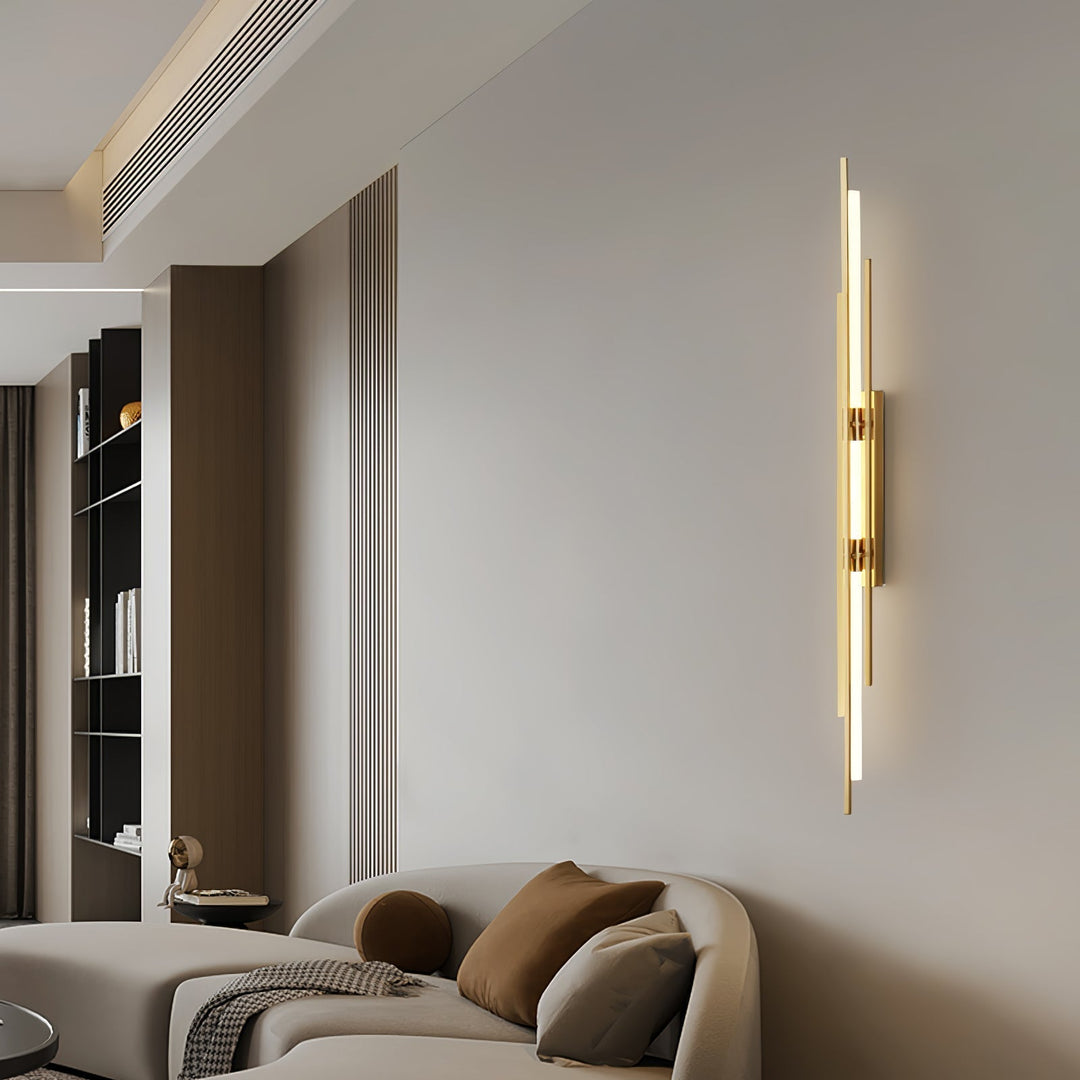 Lisslune | LuxeAura – Opulent Gold Wall Light for Elegant Spaces