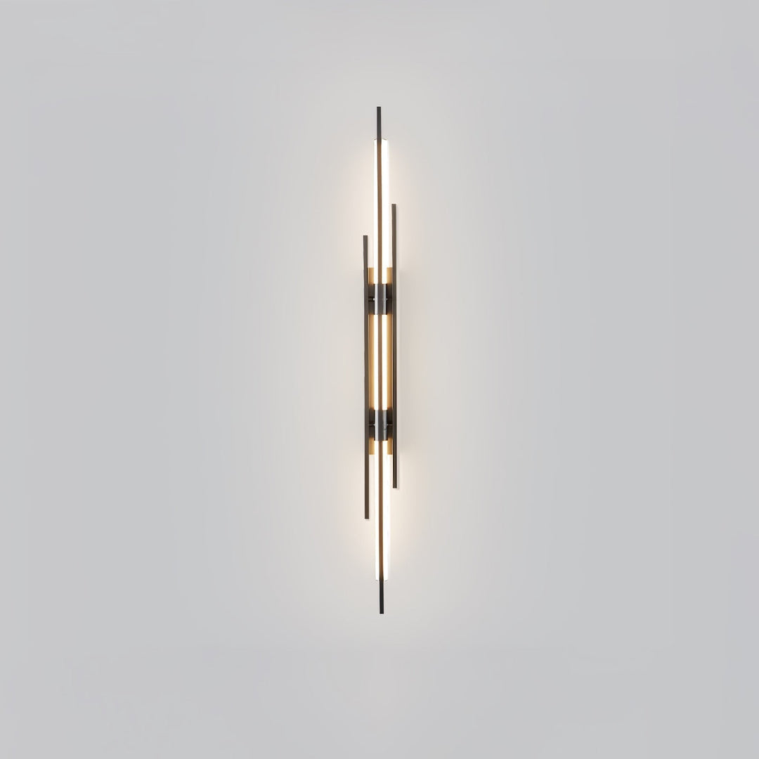 Lisslune | LuxeAura – Opulent Gold Wall Light for Elegant Spaces
