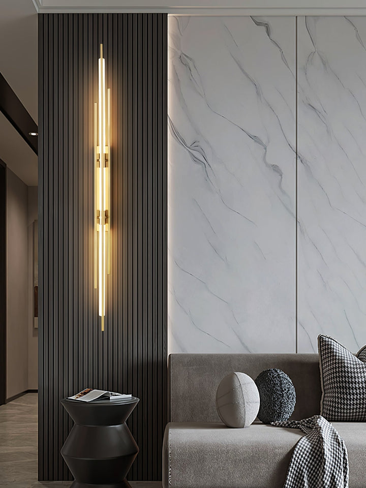 Lisslune | LuxeAura – Opulent Gold Wall Light for Elegant Spaces