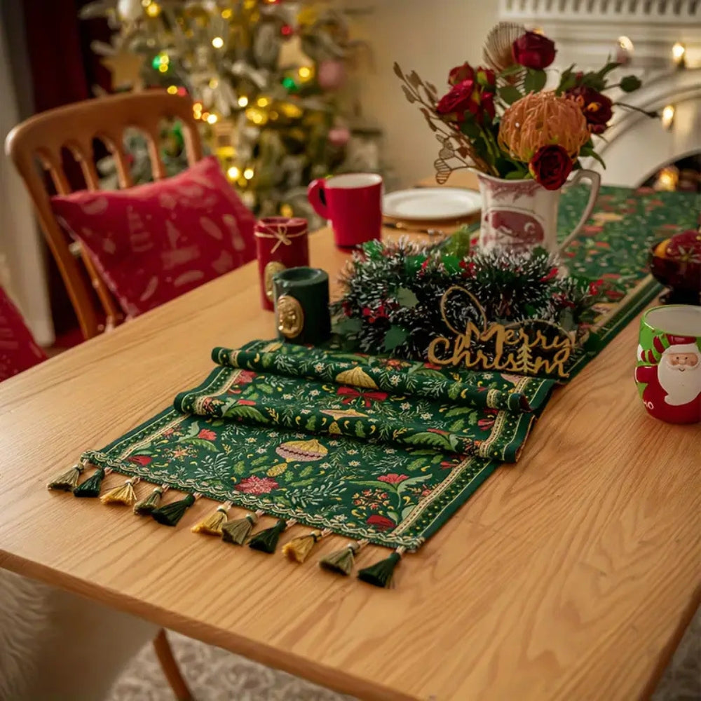 Lisslune | Tapestry Botanical Holiday Table Runner
