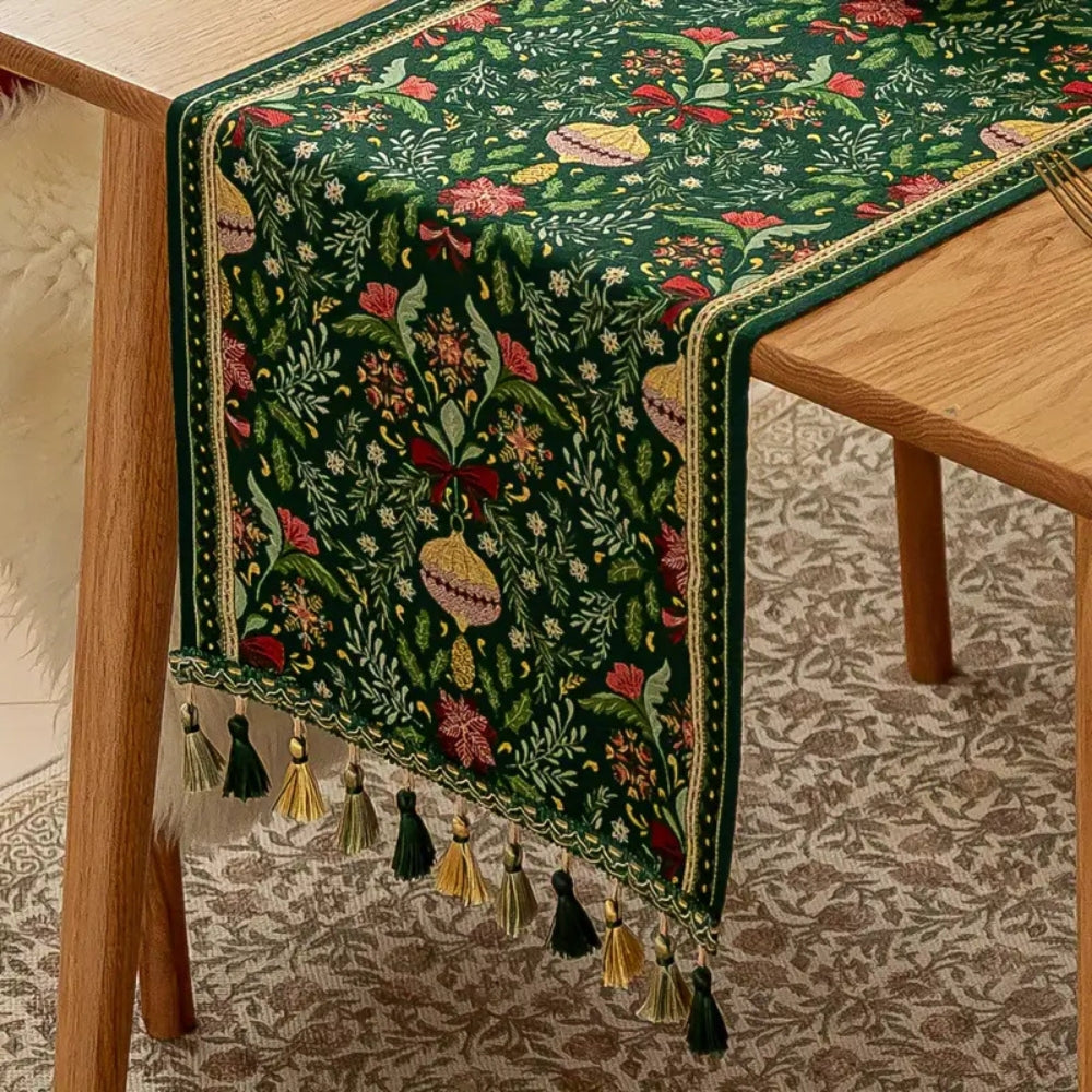 Lisslune | Tapestry Botanical Holiday Table Runner
