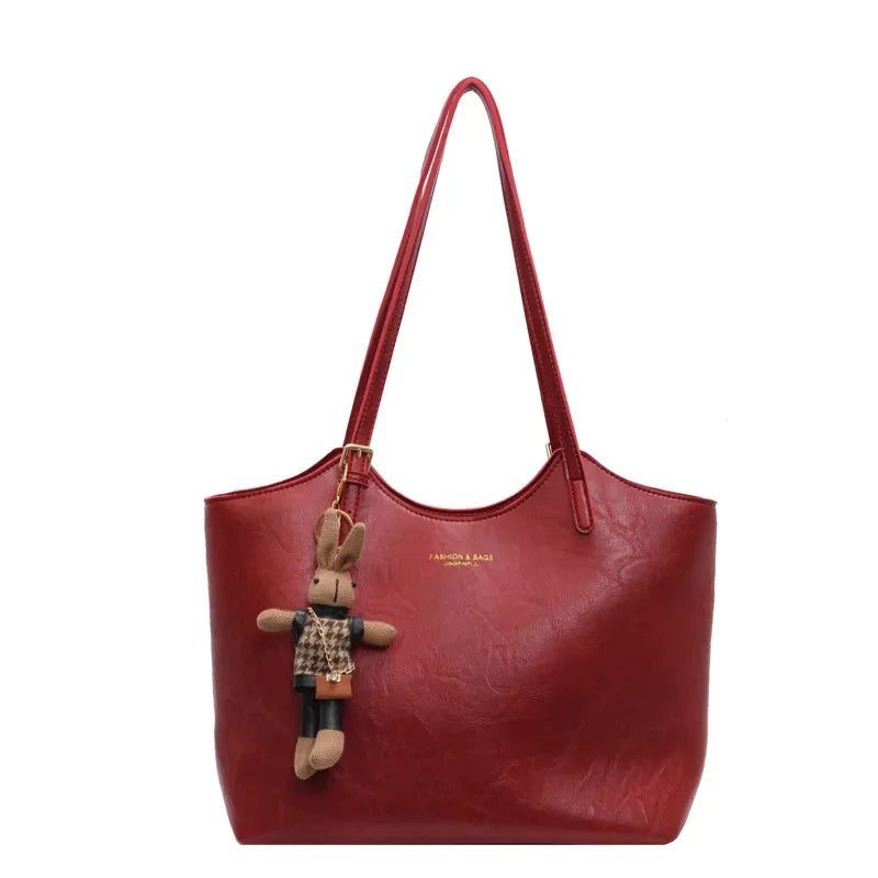 Lisslune | Mirella | Classic Women’s Shopper Bag with Charm – Elegant, Spacious & Timeless