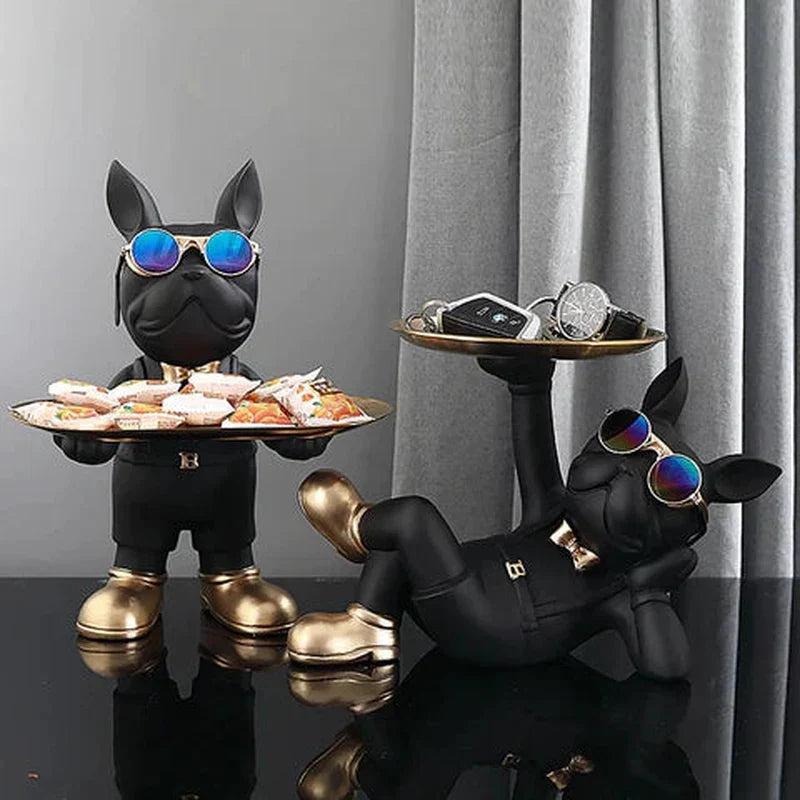 Lisslune | Butler figure | Decorative & Functional, Holds your stuff securely