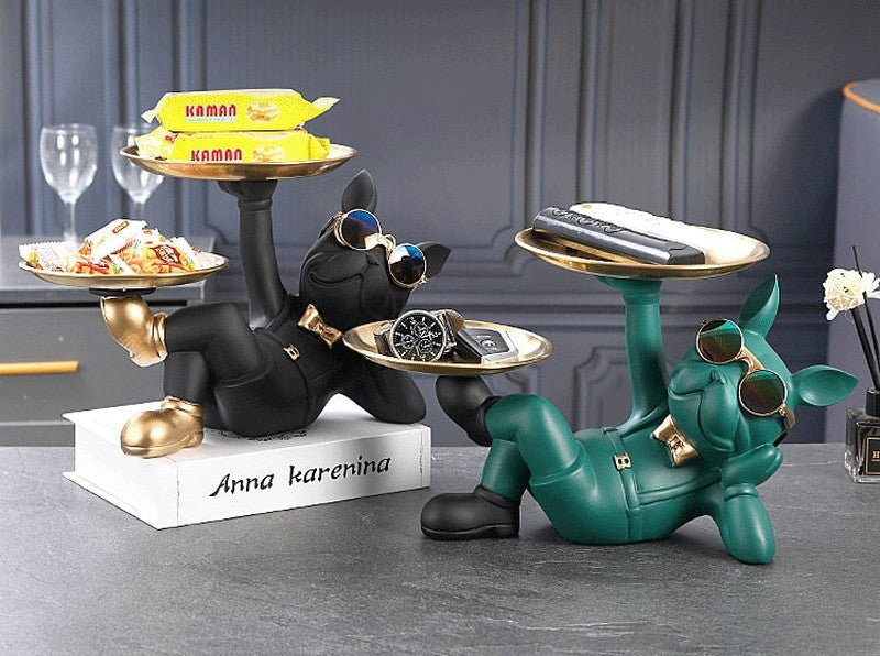Lisslune | Butler figure | Decorative & Functional, Holds your stuff securely