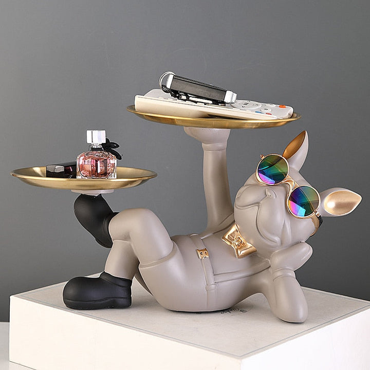Lisslune | Butler figure | Decorative & Functional, Holds your stuff securely