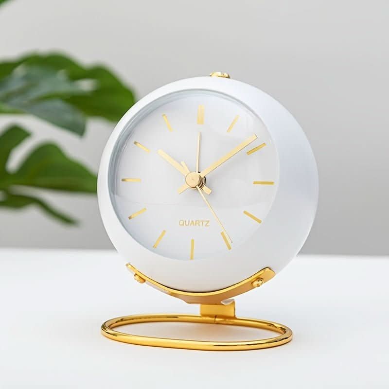 Lisslune | Retro Analog Alarm Clock with Silent Movement