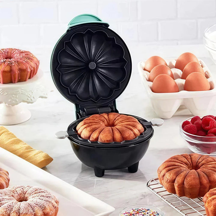Lisslune | Compact Mini Bundt Cake Maker with Non-Stick Coating for Quick Treats