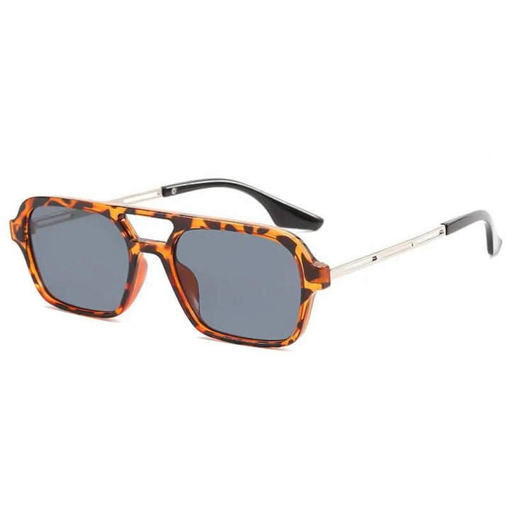 Lisslune | Fashionable square sunglasses with UV400 protection for women