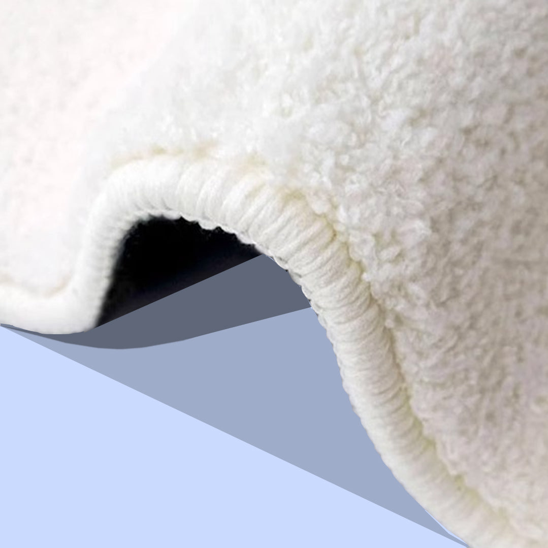 Lisslune | Capybara Plush Mat