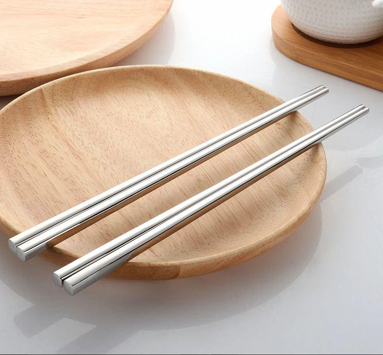 Lisslune | SHANGHAI ESSSTICKS