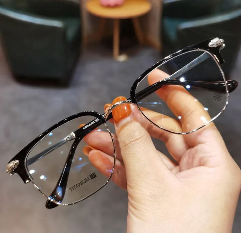 Lisslune | Lightweight reading glasses with blue light filter for clear vision