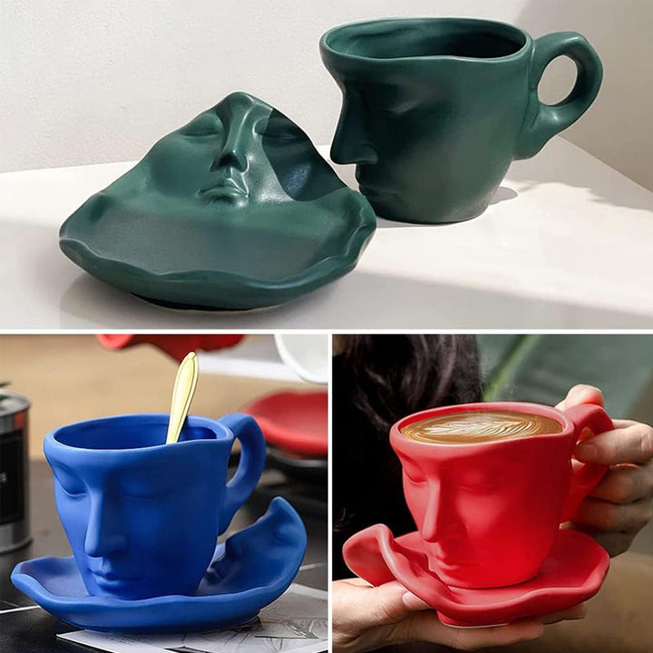 Lisslune | Kyssnades Face ceramic coffee mug