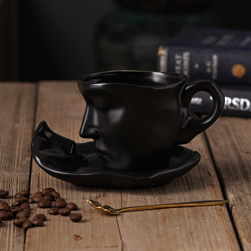 Lisslune | Kyssnades Face ceramic coffee mug