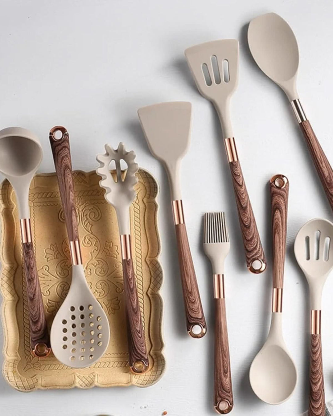 Lisslune | Robust Kitchen Utensils Set with Heat Resistant Silicone Heads