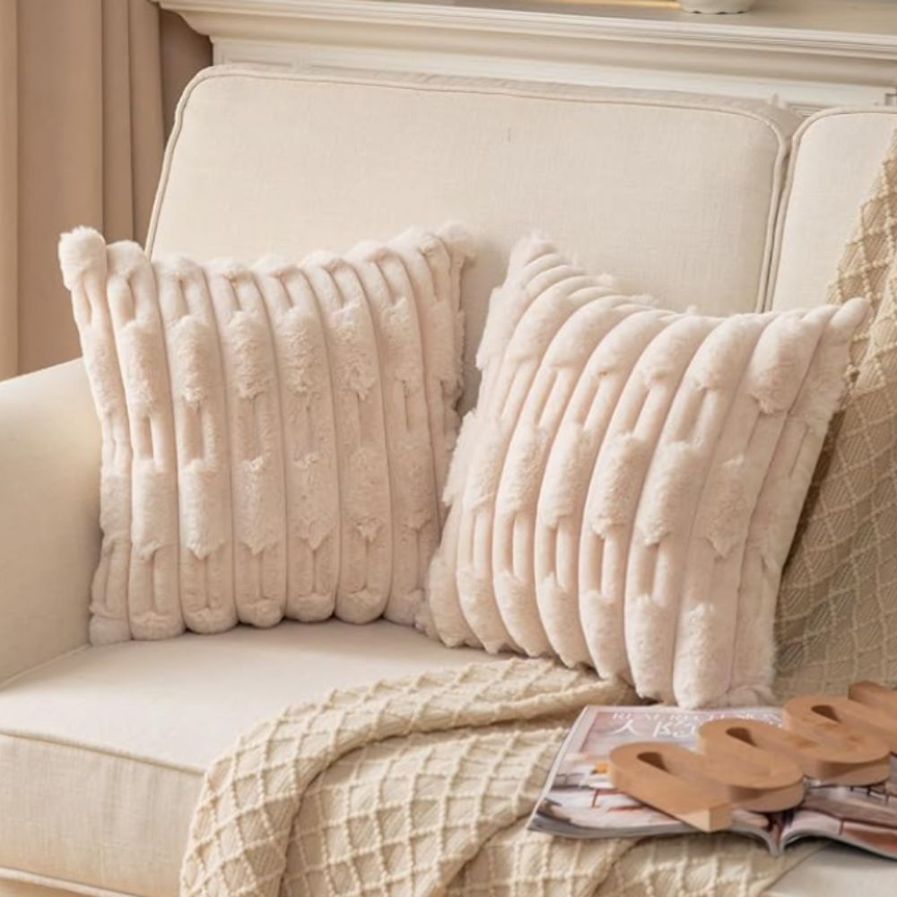Lisslune | Calm Weave Plush Cushion Cover