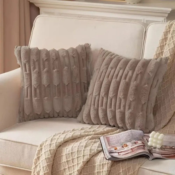Lisslune | Calm Weave Plush Cushion Cover