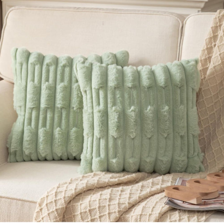 Lisslune | Calm Weave Plush Cushion Cover