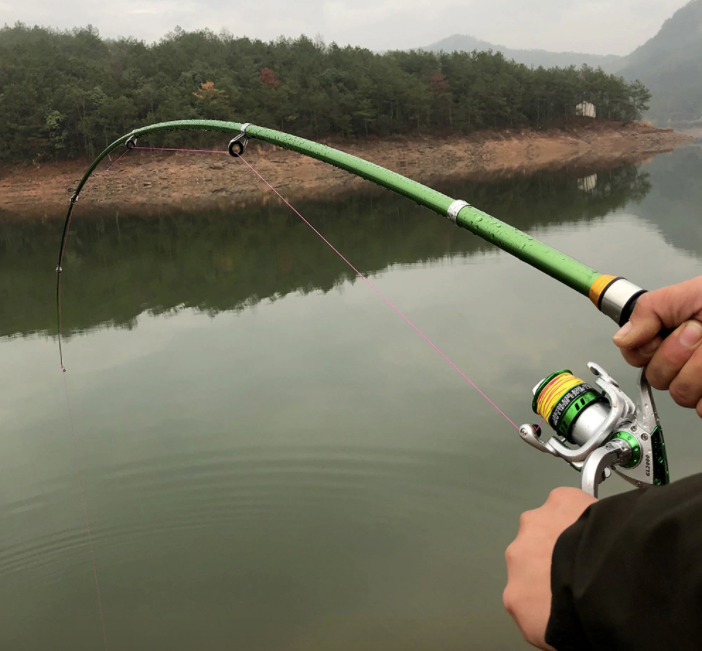 Lisslune | Carbon Fibre Telescopic Fishing Rod