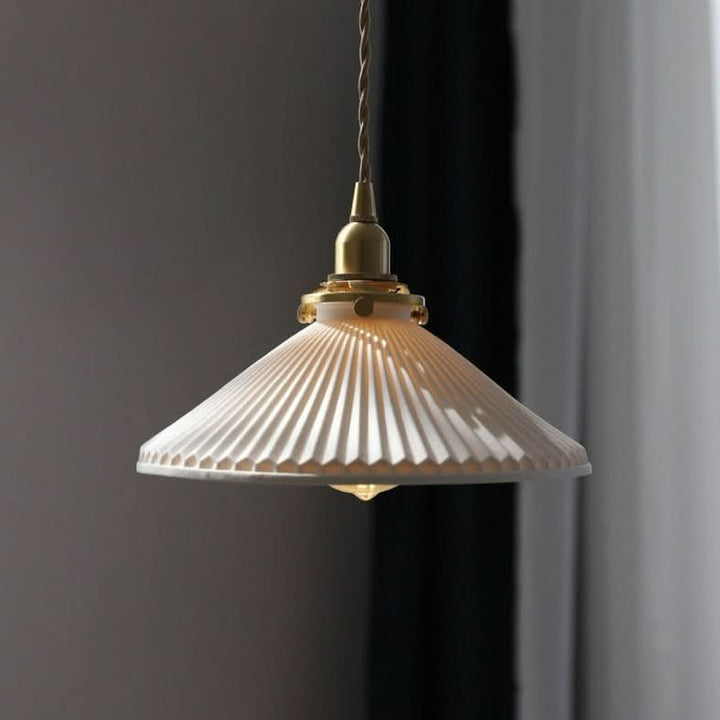 Lisslune | Scandinavian White Ceramic Pendant Light