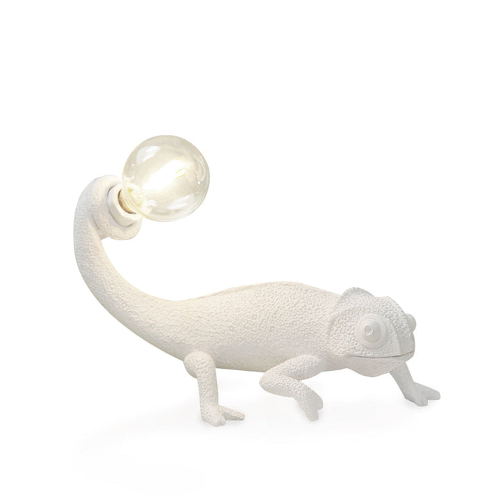 Lisslune | CamouGlow – Resin Table Lamp with Charming Chameleon Detail