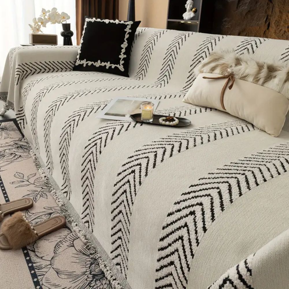 Lisslune | Chevron Echo Line Sofa Cover