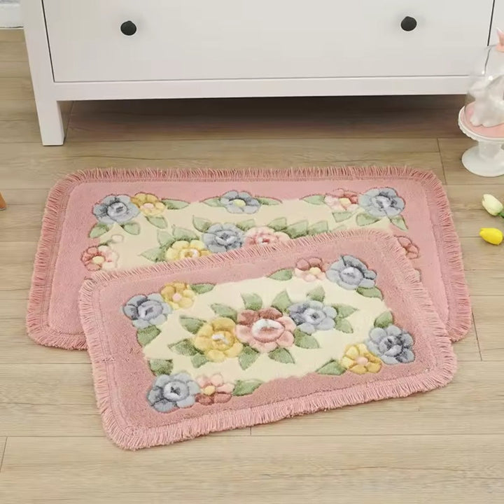 Lisslune | Classic Floral Bloom Bath Mat