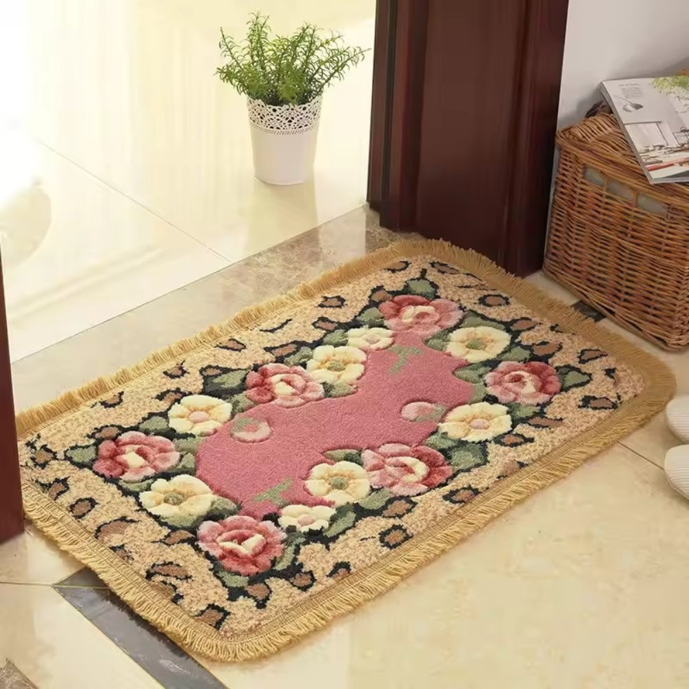 Lisslune | Classic Floral Bloom Bath Mat