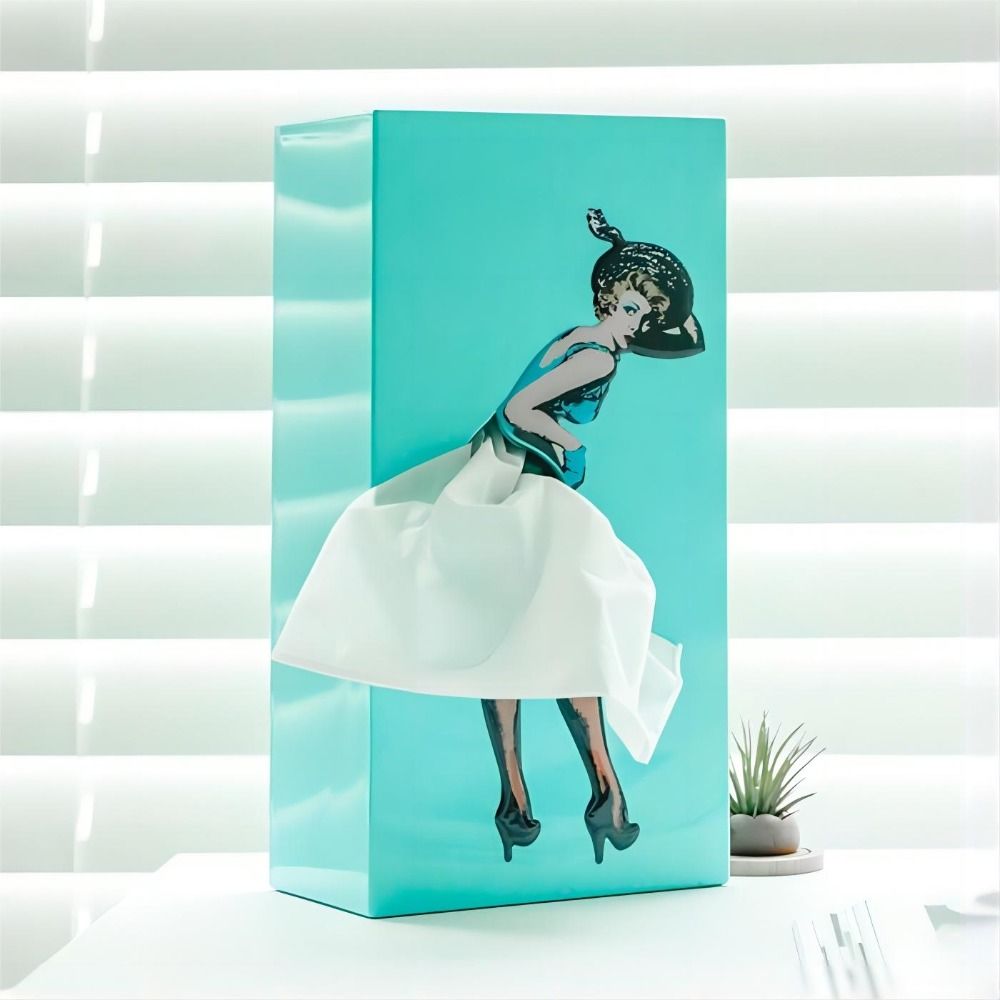 Lisslune | Flying Skirt Tissue Box
