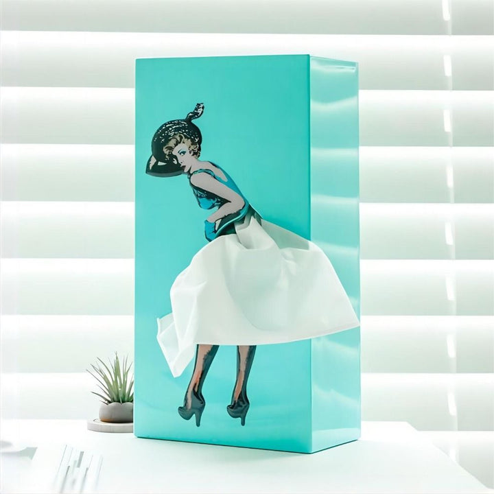 Lisslune | Flying Skirt Tissue Box