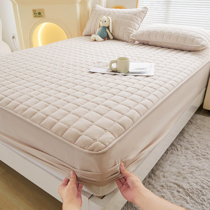 Lisslune | Comfort Encapsulated Waterproof Mattress Protector