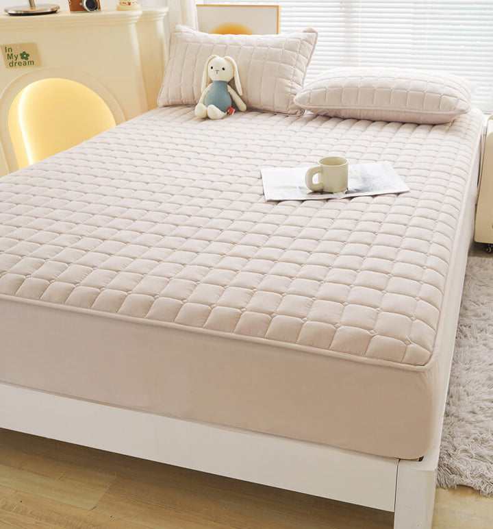 Lisslune | Comfort Encapsulated Waterproof Mattress Protector