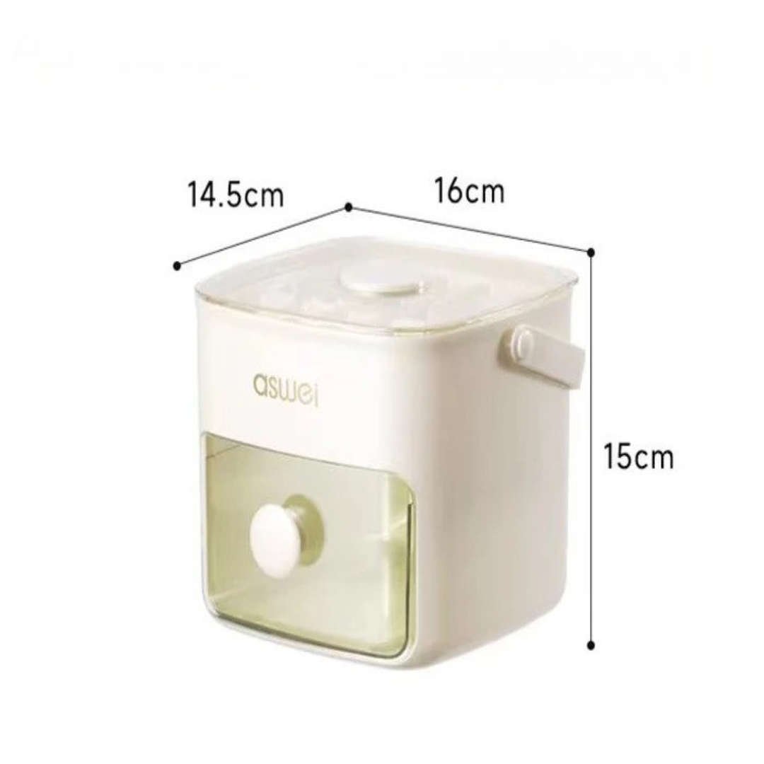 Lisslune | High Capacity Easy Press Frozen Ice Ball Maker