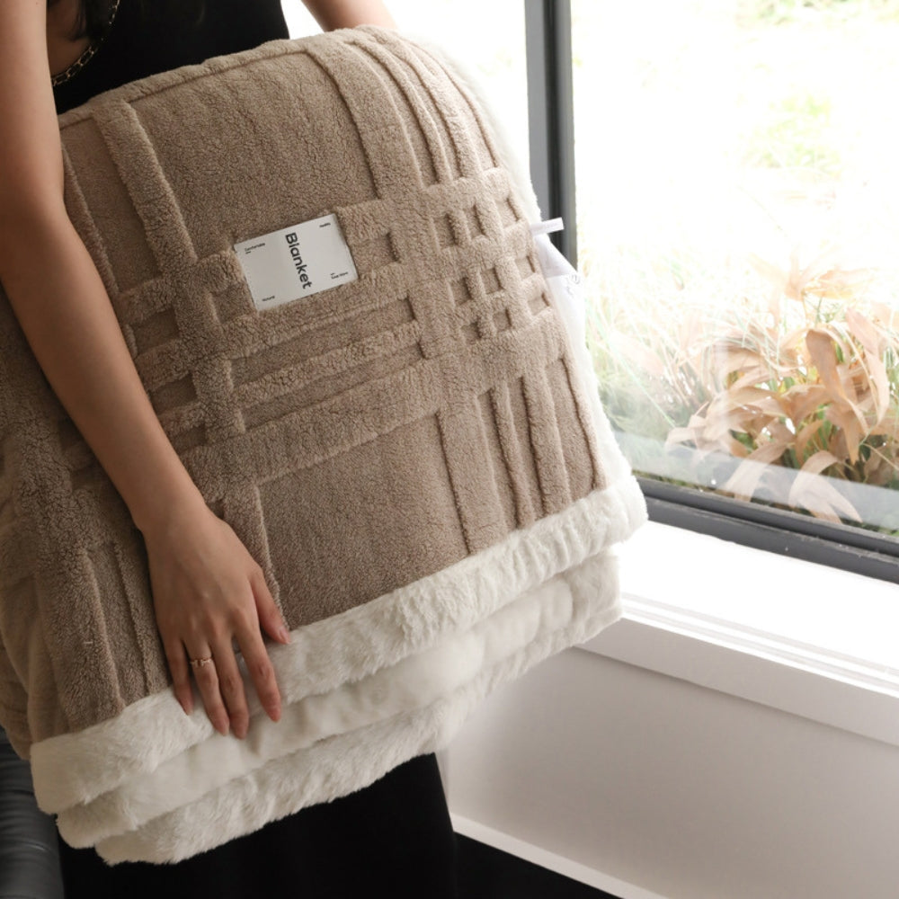 Lisslune | Cosmo Fluffy Winter Three-Dimensional Warm Blanket